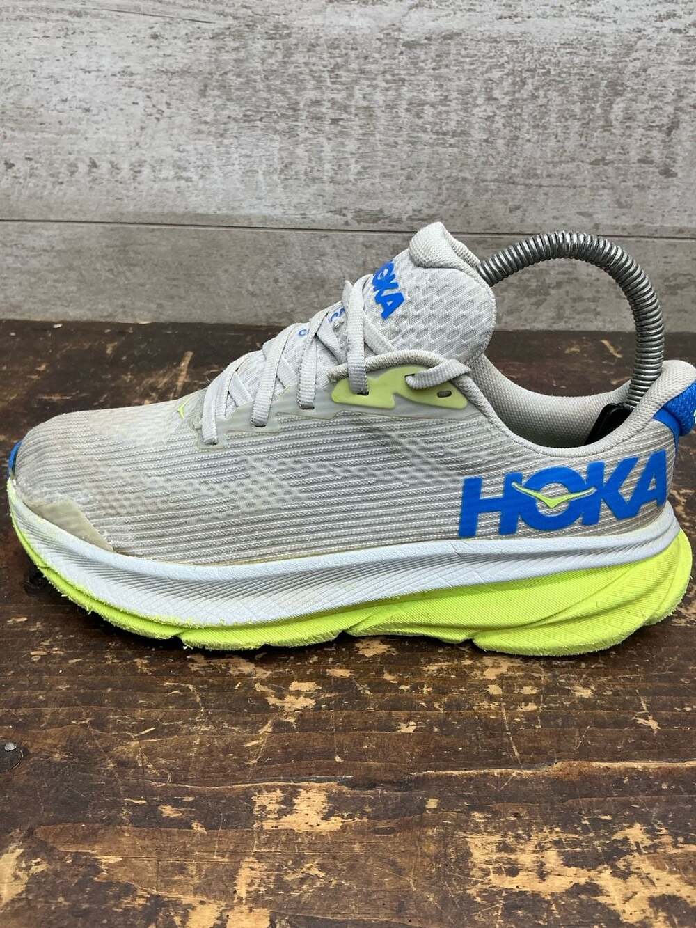 Hoka One One Clifton 9 Youth Running Shoes Size 5MD